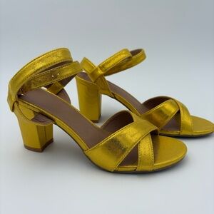 ✨ NEW Metallic Gold Block Heel Sandals ✨